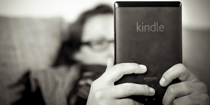 reading-ebooks-on-kindle